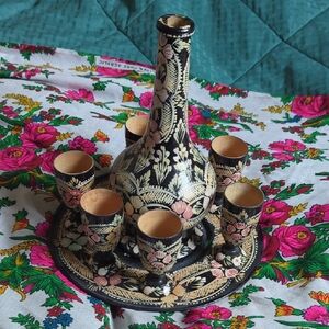 🇺🇦Vintage Ukrainian Wooded Folk Art Decanter With Cups And Plate